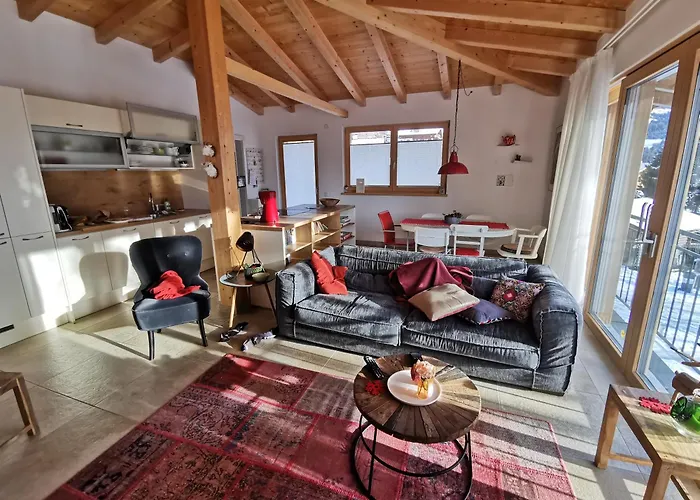 Дом отдыха Modernes Mit Terrasse Und Parkplatz In Den Alpen